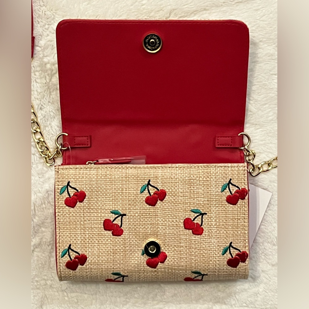 NWT 🍒 Betsey Johnson Cherry Crossbody Bag - Picture 6 of 14